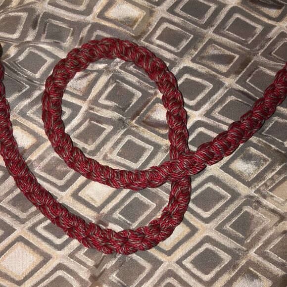 𝒍𝒊𝒏𝒂 Macramé Crochet Multicolored Heather Striped Crossbody Bag - Picture 7 of 10